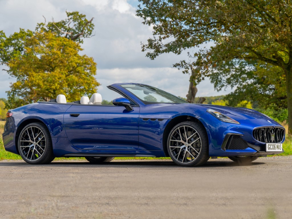 Maserati GranCabrio Trofeo